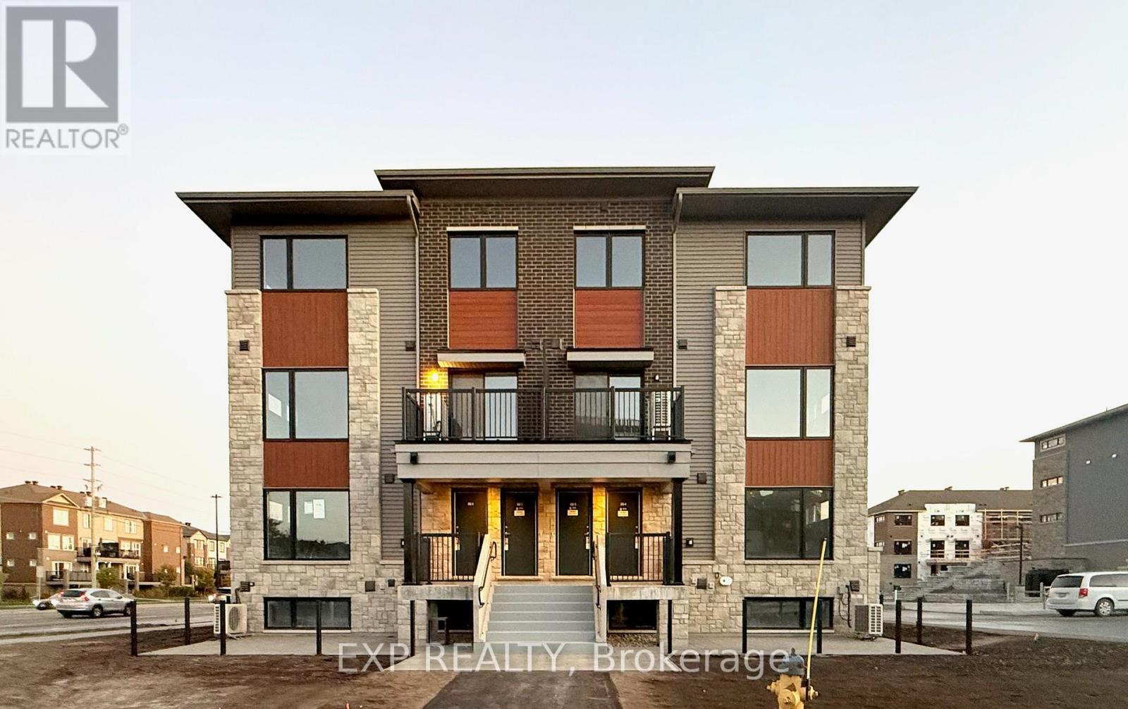 UNIT # 2 - 101 GLENROY GILBERT DRIVE, Ottawa, Ontario