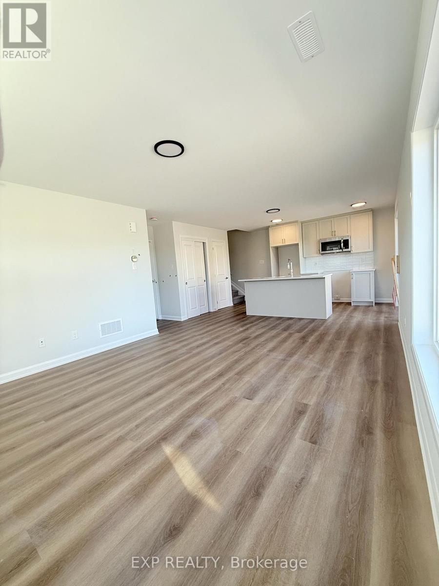 Unit # 2 - 101 Glenroy Gilbert Drive, Ottawa, Ontario  K2J 7N6 - Photo 16 - X12467170