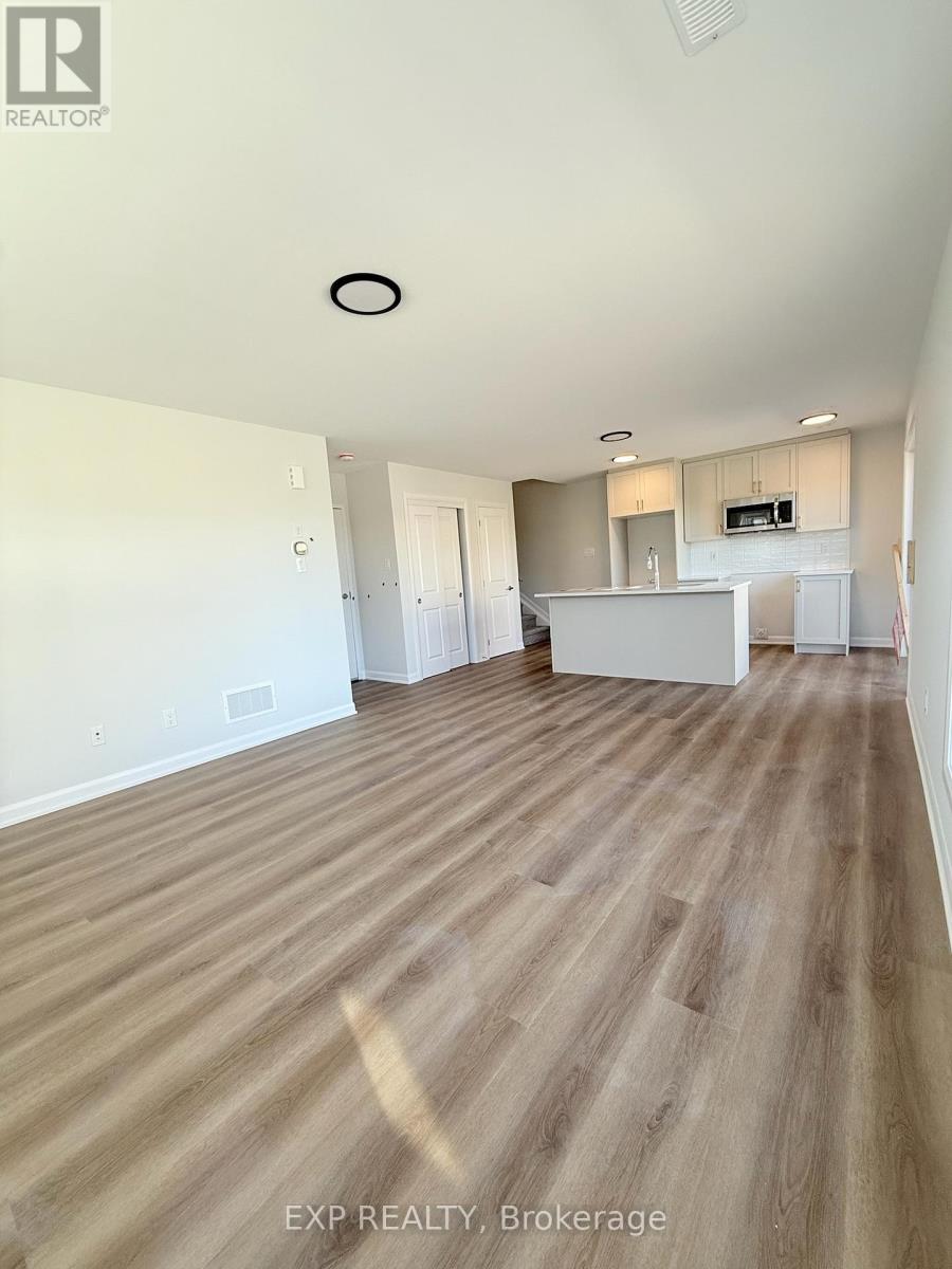 Unit # 2 - 101 Glenroy Gilbert Drive, Ottawa, Ontario  K2J 7N6 - Photo 17 - X12467170