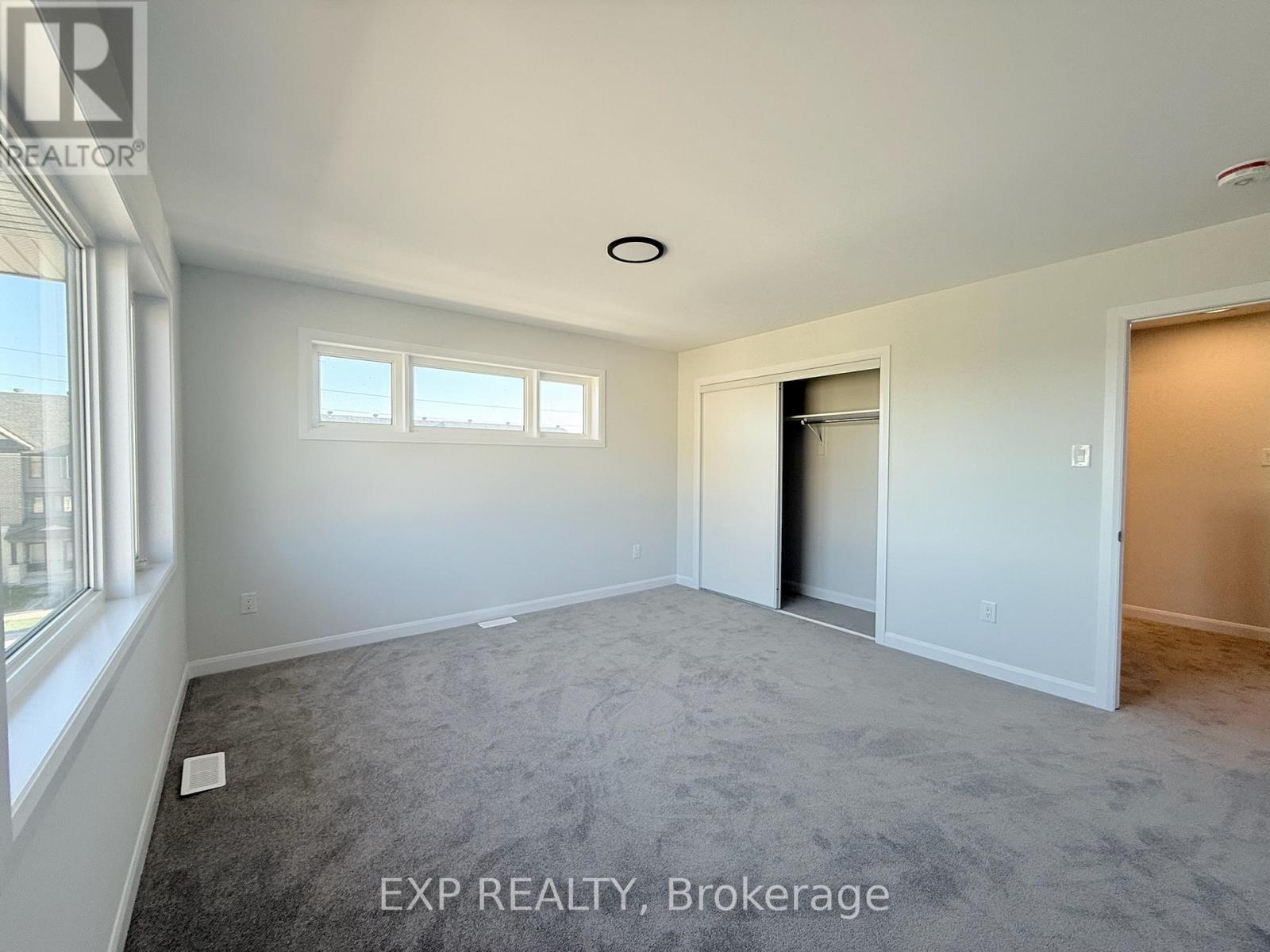 Unit # 2 - 101 Glenroy Gilbert Drive, Ottawa, Ontario  K2J 7N6 - Photo 33 - X12467170