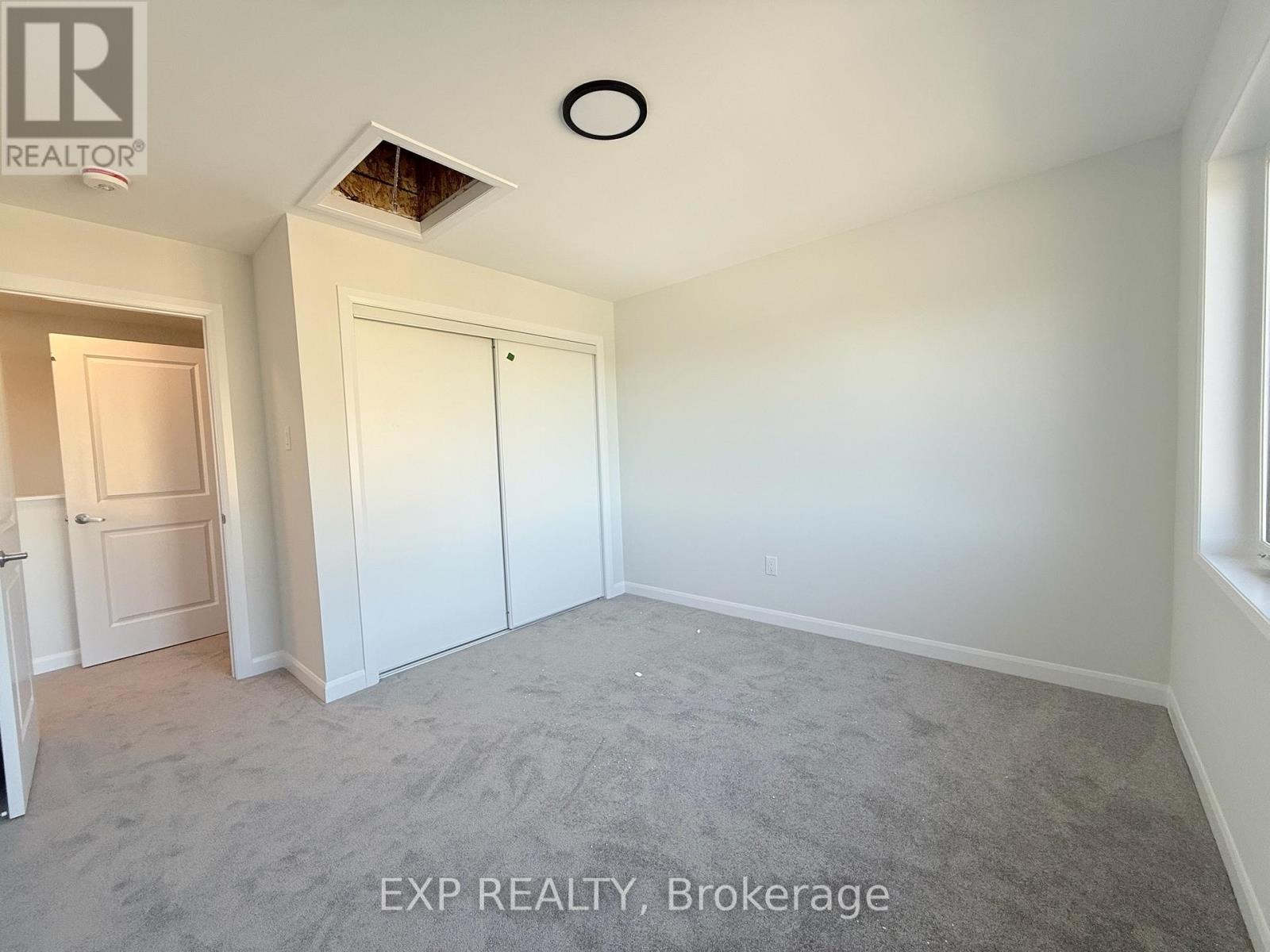 Unit # 2 - 101 Glenroy Gilbert Drive, Ottawa, Ontario  K2J 7N6 - Photo 37 - X12467170