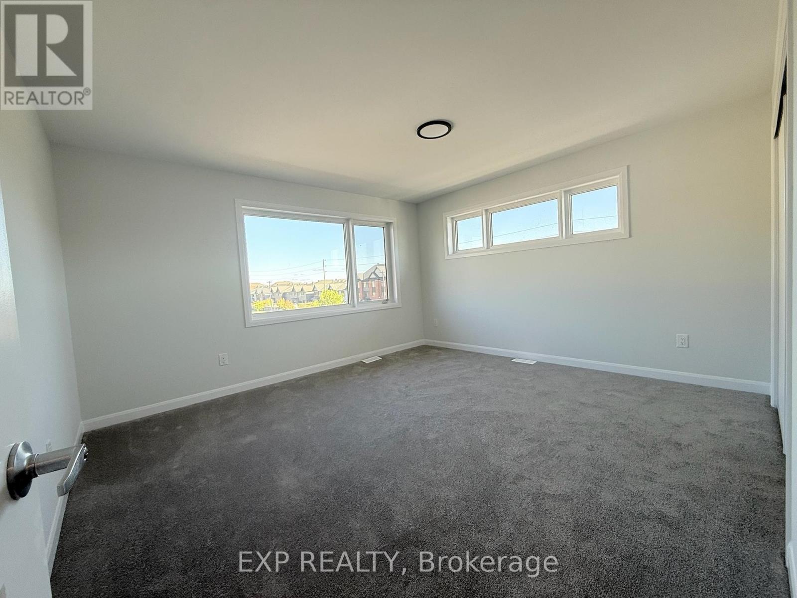 Unit # 2 - 101 Glenroy Gilbert Drive, Ottawa, Ontario  K2J 7N6 - Photo 31 - X12467170