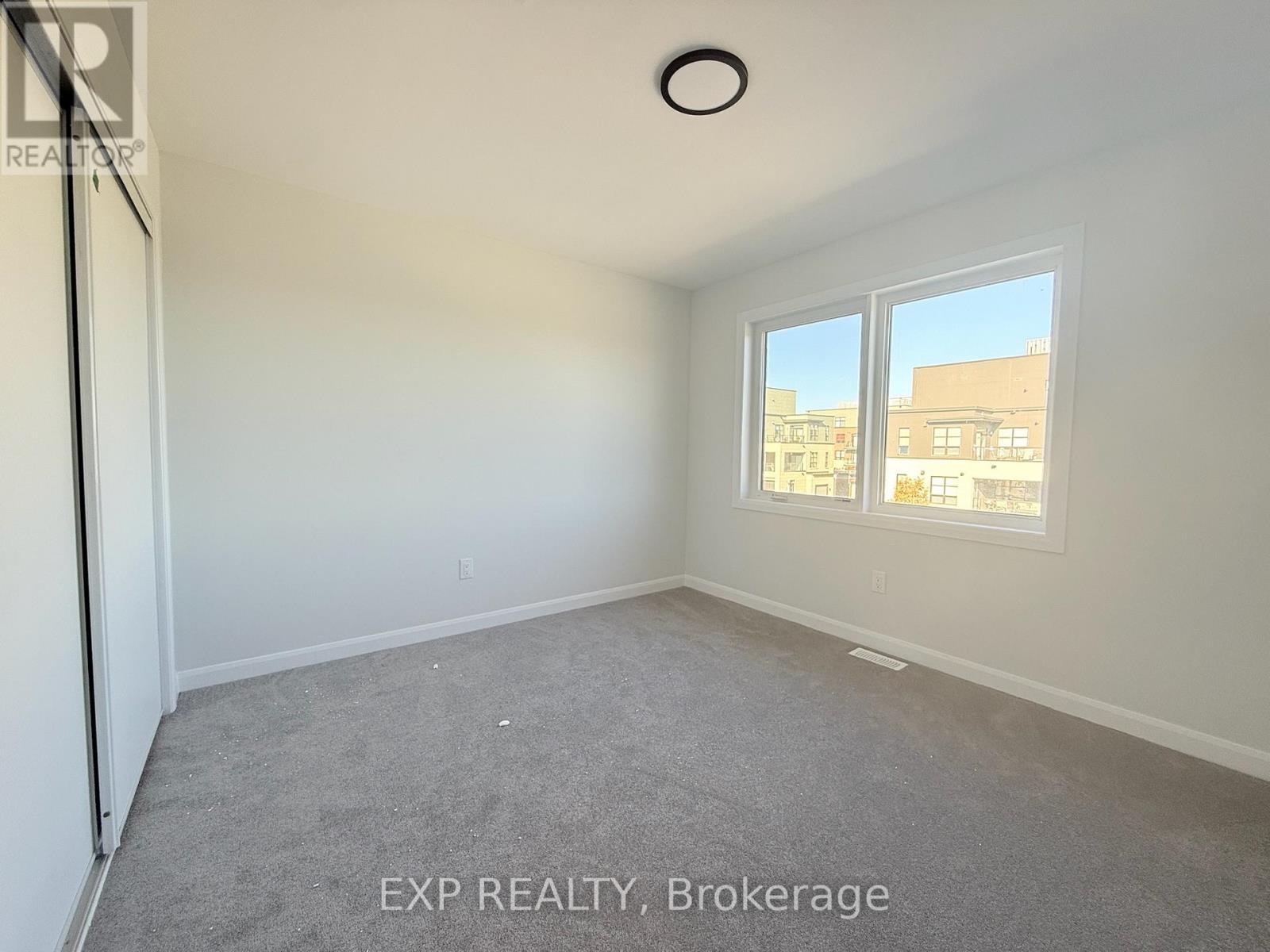 Unit # 2 - 101 Glenroy Gilbert Drive, Ottawa, Ontario  K2J 7N6 - Photo 38 - X12467170