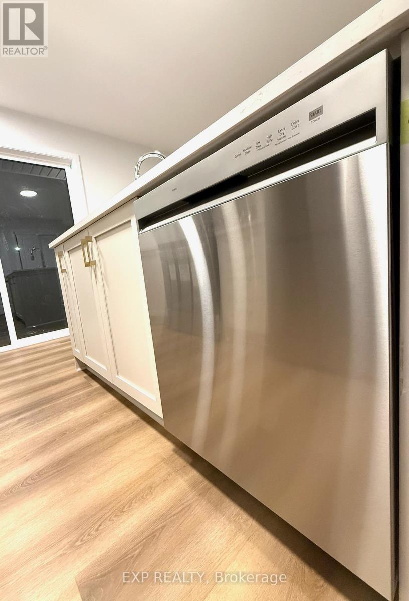 Unit # 2 - 101 Glenroy Gilbert Drive, Ottawa, Ontario  K2J 7N6 - Photo 7 - X12467170