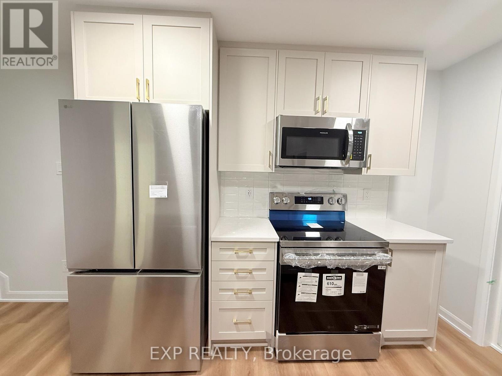 Unit # 2 - 101 Glenroy Gilbert Drive, Ottawa, Ontario  K2J 7N6 - Photo 4 - X12467170