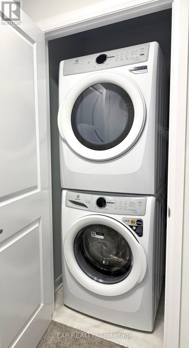 Unit # 2 - 101 Glenroy Gilbert Drive, Ottawa, Ontario  K2J 7N6 - Photo 5 - X12467170