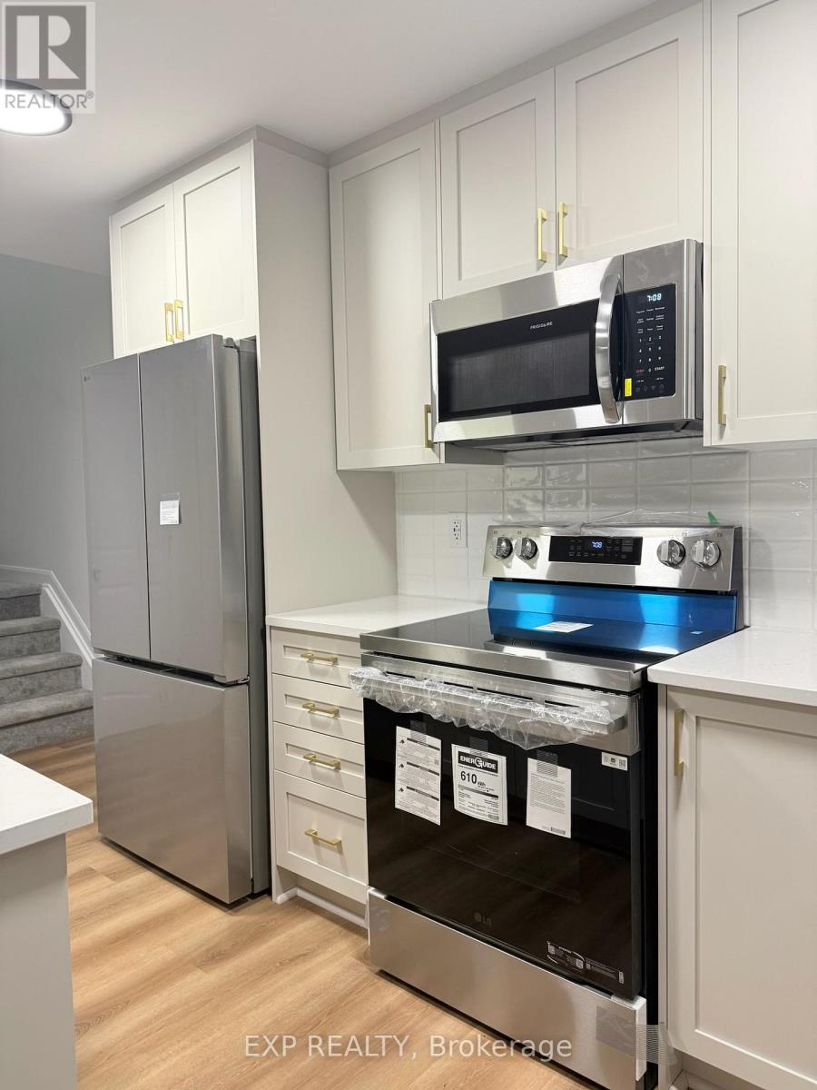 Unit # 2 - 101 Glenroy Gilbert Drive, Ottawa, Ontario  K2J 7N6 - Photo 8 - X12467170