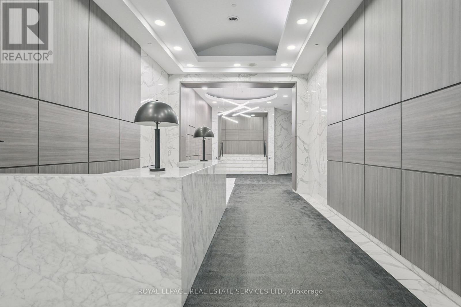 904 - 393 King Street W, Toronto, Ontario  M5V 3G8 - Photo 3 - C12543740