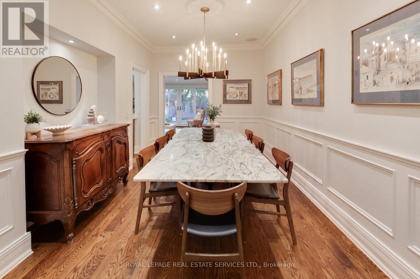 55 Walmsley Boulevard, Toronto, Ontario  M4V 1X7 - Photo 11 - C12543746