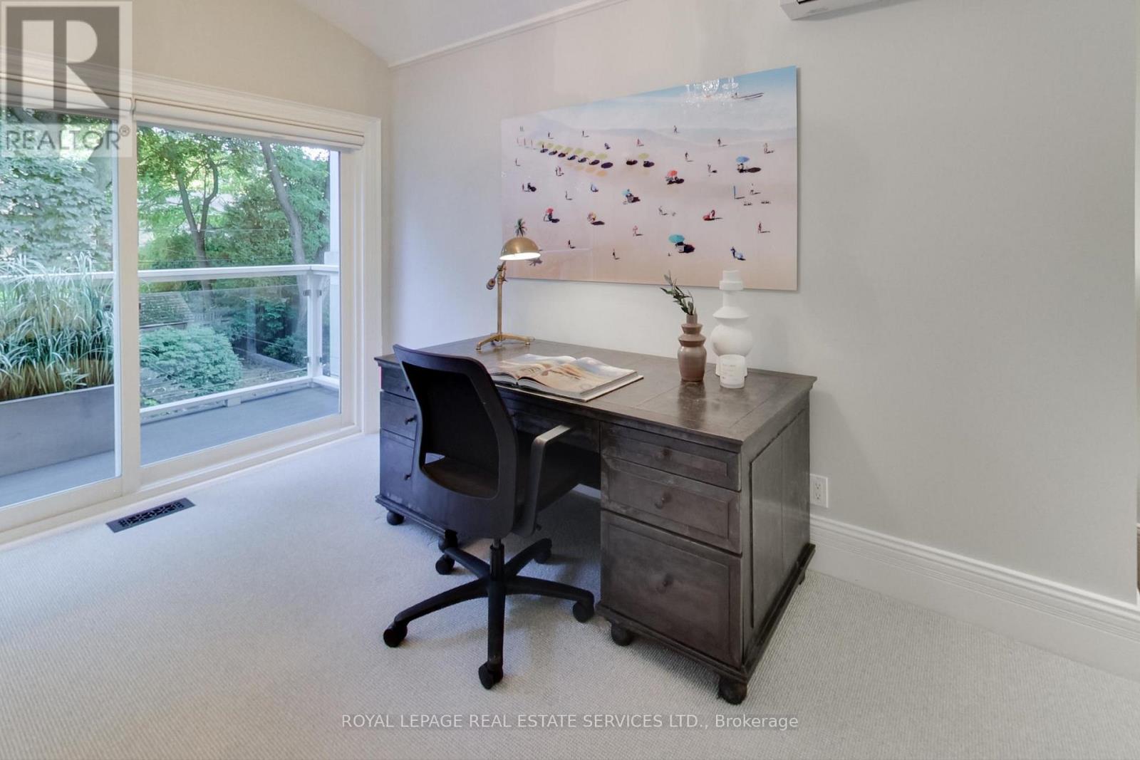 55 Walmsley Boulevard, Toronto, Ontario  M4V 1X7 - Photo 23 - C12543746