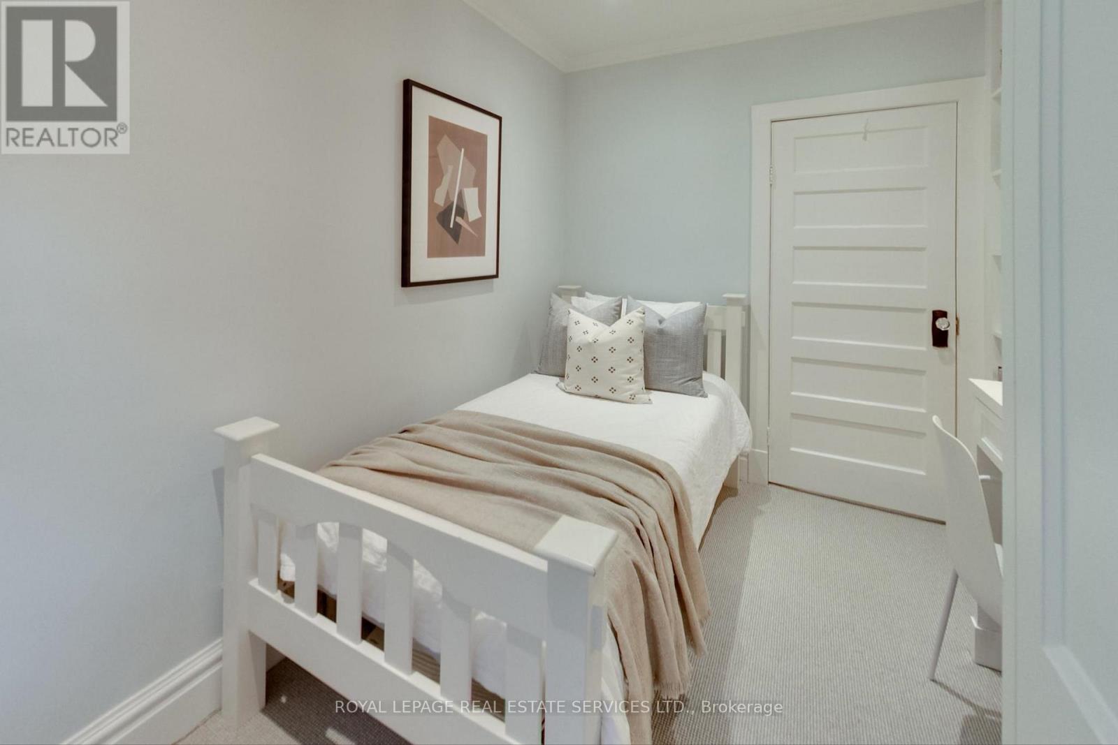 55 Walmsley Boulevard, Toronto, Ontario  M4V 1X7 - Photo 32 - C12543746