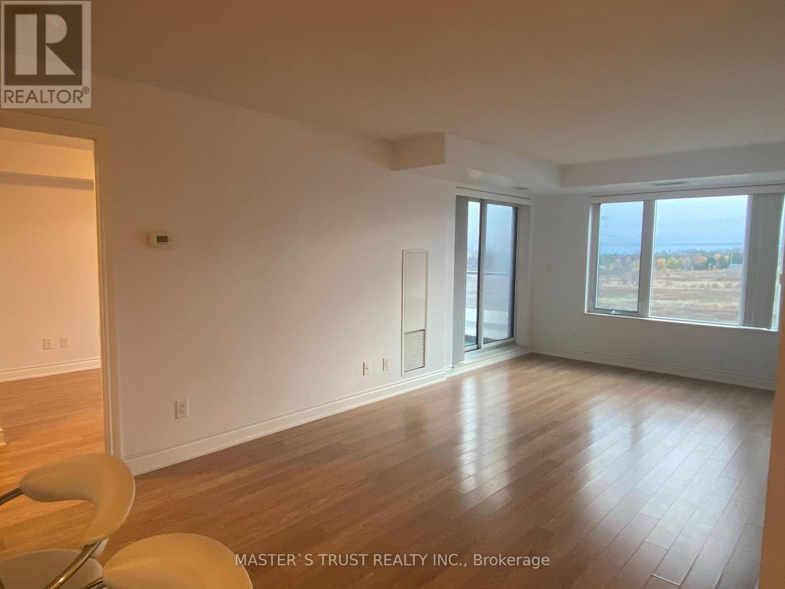 709 - 273 South Park Road, Markham, Ontario L3T 0B5 - Photo 7 - N12542280