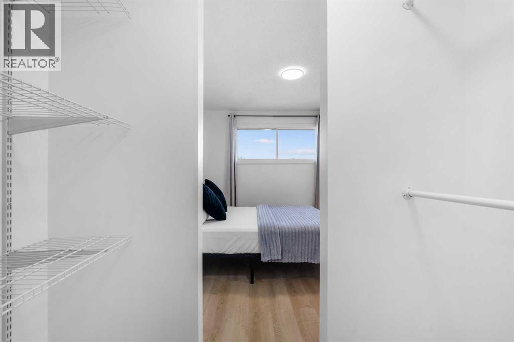 966 Berkley Drive Nw, Calgary, Alberta  T3K 1A2 - Photo 28 - A2264814