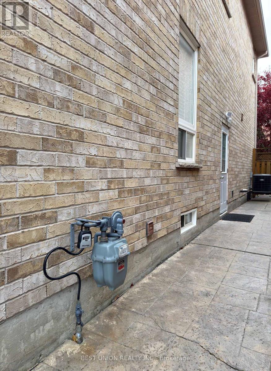 BASEMENT - 4894 YORKSHIRE AVENUE, Mississauga, Ontario