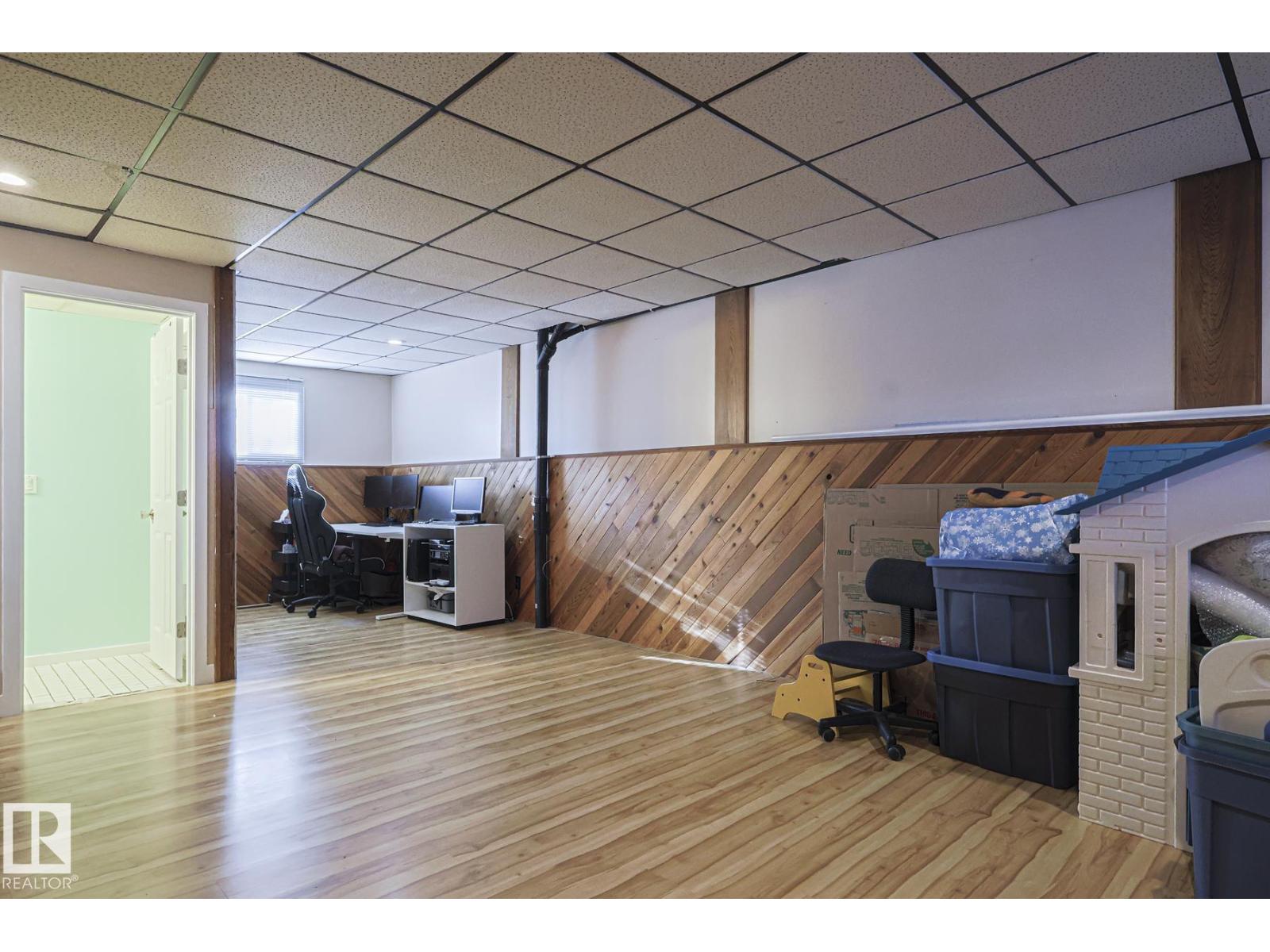 4211 30 Av Nw, Edmonton, Alberta  T6L 4P1 - Photo 19 - E4465681