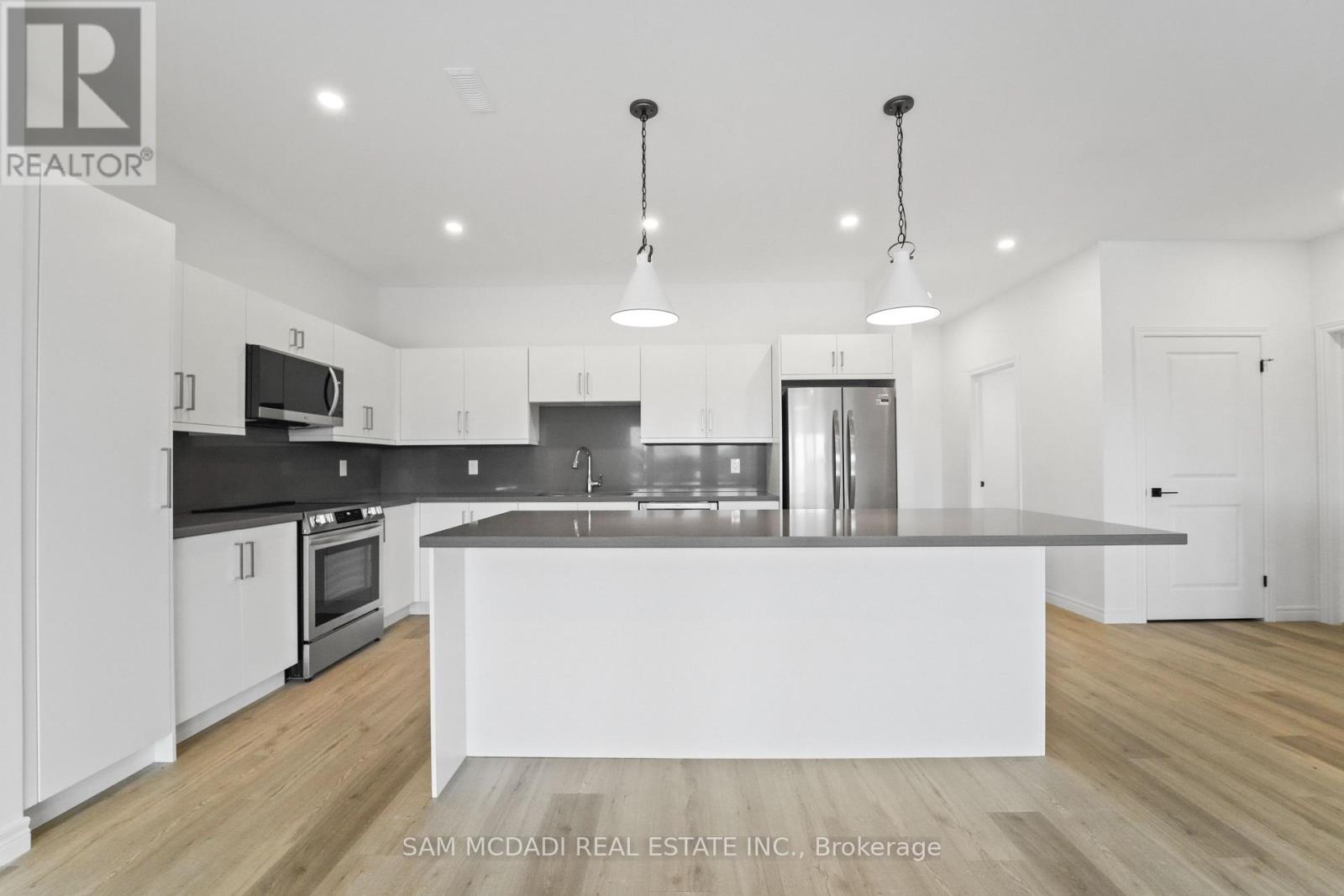 175 Margaret Avenue, Hamilton, Ontario  L8E 2H6 - Photo 23 - X12543736