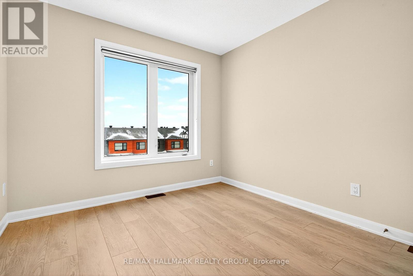 348 Raheen Court Ottawa Circuit, Ottawa, Ontario K2J 7C2 - Photo 28 - X12541610