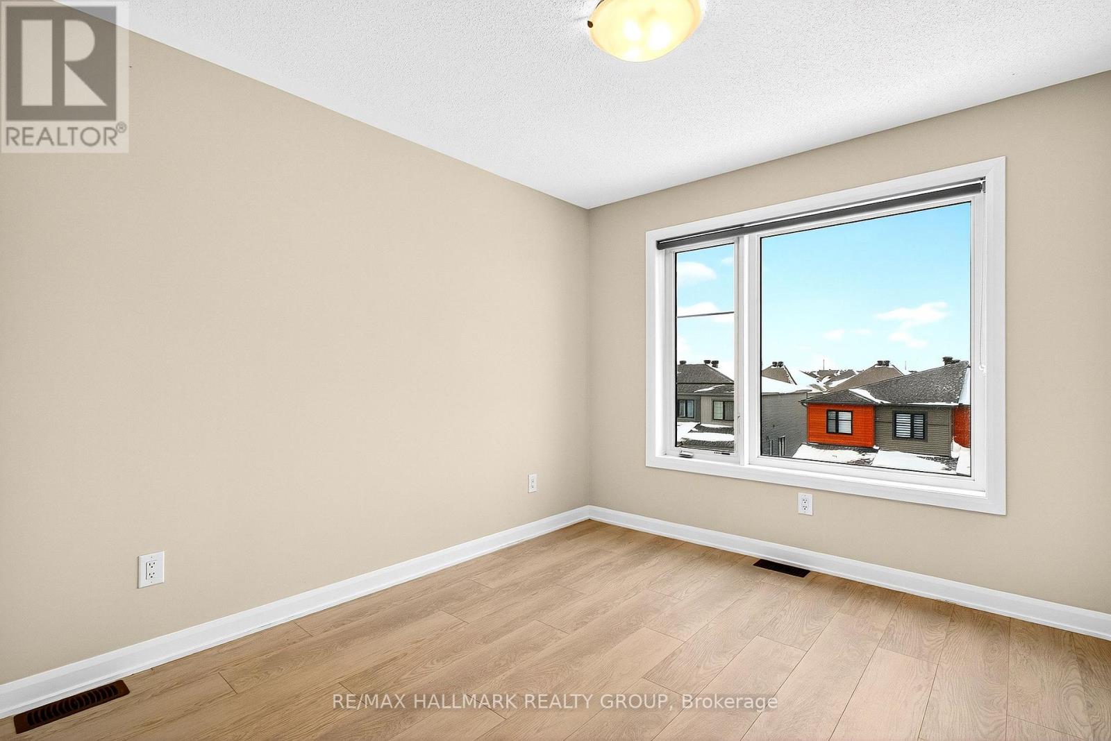 348 Raheen Court Ottawa Circuit, Ottawa, Ontario K2J 7C2 - Photo 32 - X12541610