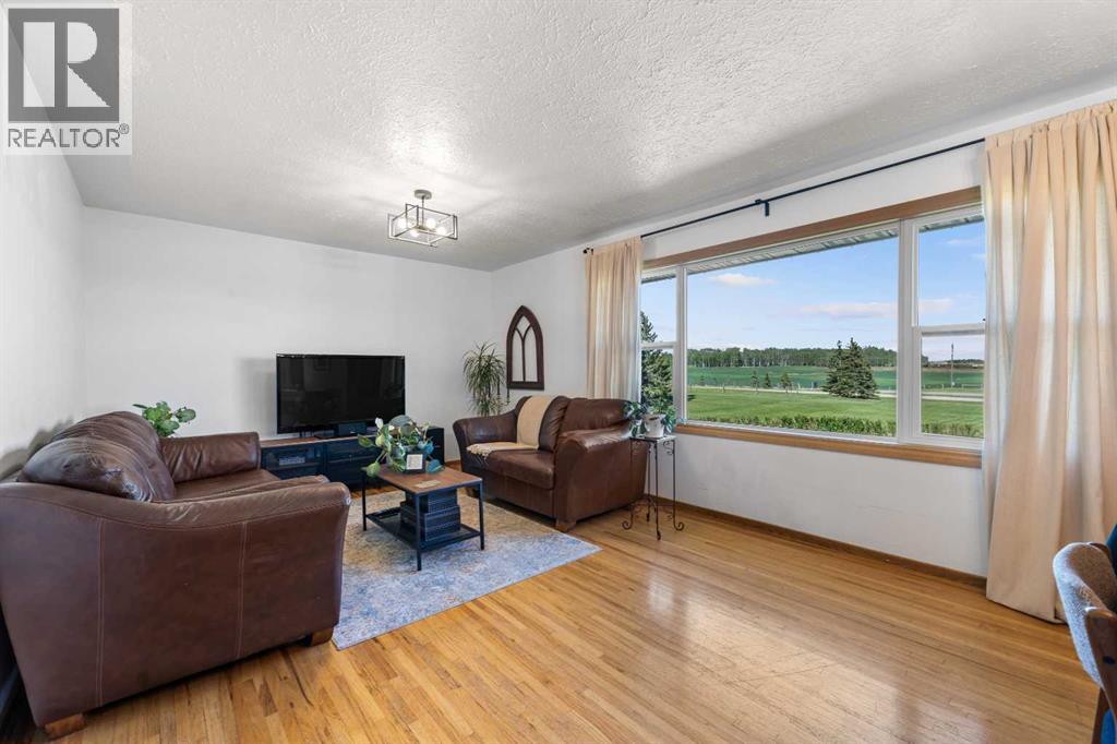 A, 281025 Range Road 42, Rural Rocky View County, Alberta  T4C 1A6 - Photo 11 - A2267022