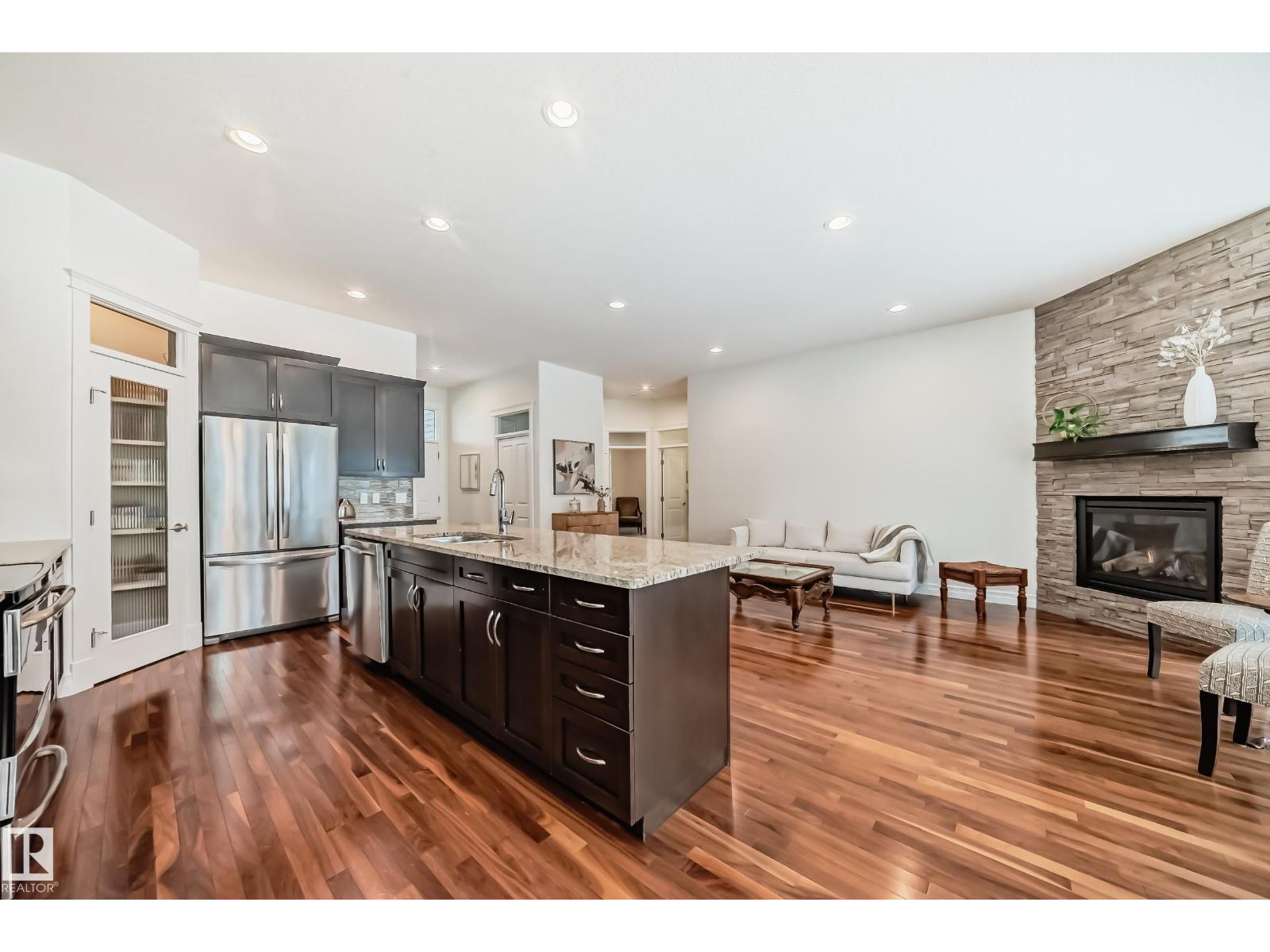 6107 Maynard Cr Nw, Edmonton, Alberta  T6R 0J2 - Photo 11 - E4465682