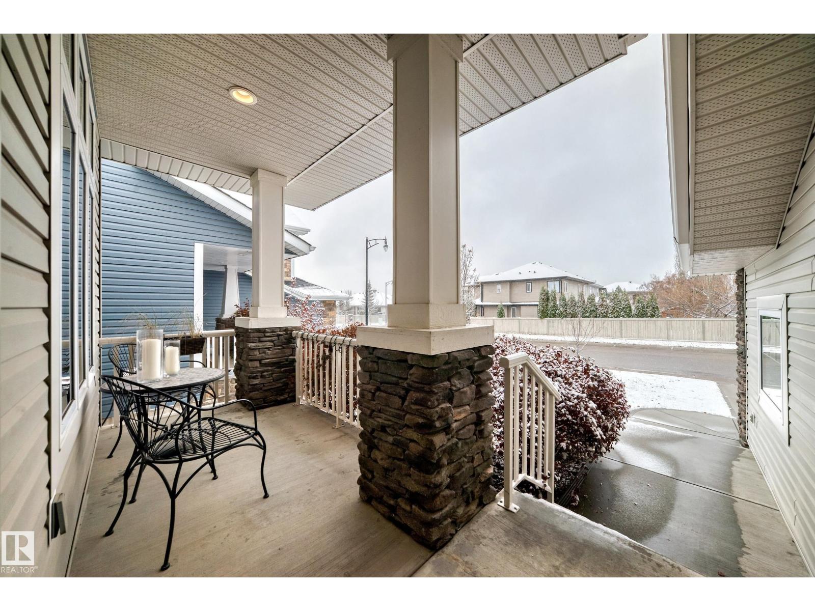 6107 Maynard Cr Nw, Edmonton, Alberta  T6R 0J2 - Photo 3 - E4465682