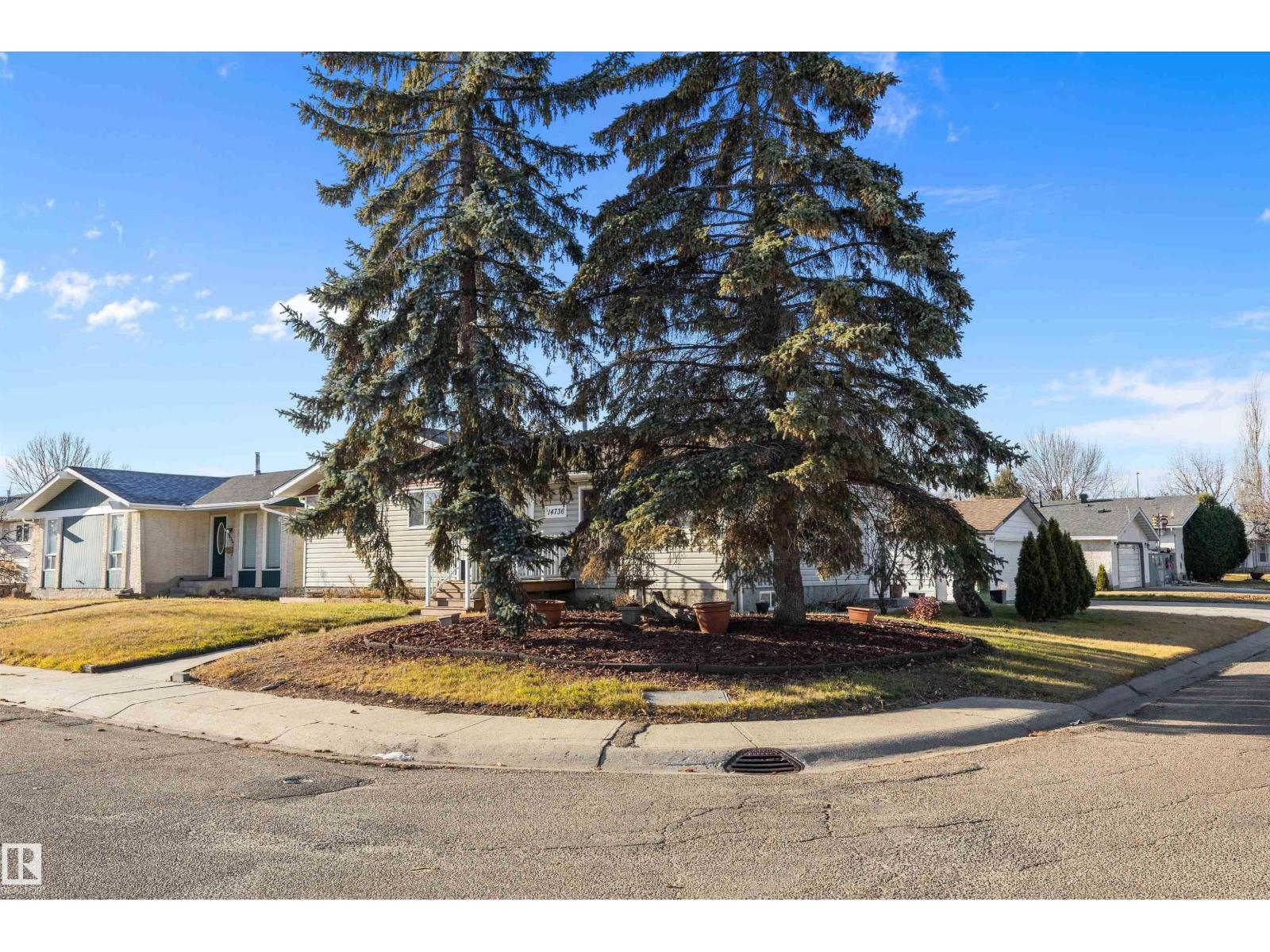 14736 122 St Nw, Edmonton, Alberta  T5X 1V9 - Photo 4 - E4465680