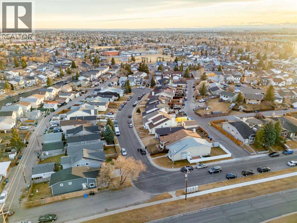 212 Falmere Way Ne, Calgary, Alberta  T3J 2X9 - Photo 44 - A2270260