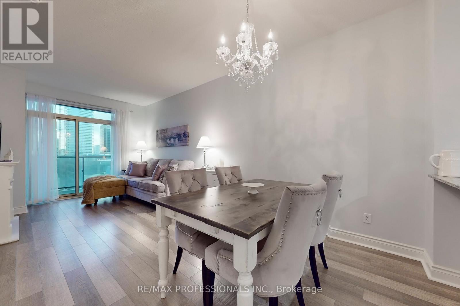 2706 - 28 Ted Rogers Way, Toronto, Ontario  M4Y 2J4 - Photo 14 - C12543600