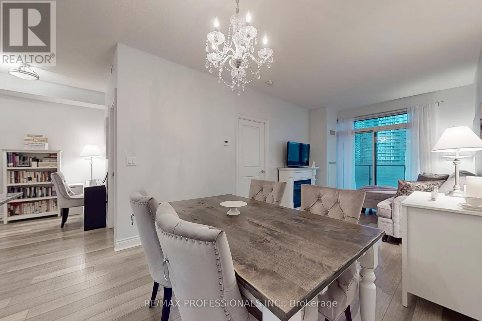 2706 - 28 Ted Rogers Way, Toronto, Ontario  M4Y 2J4 - Photo 15 - C12543600