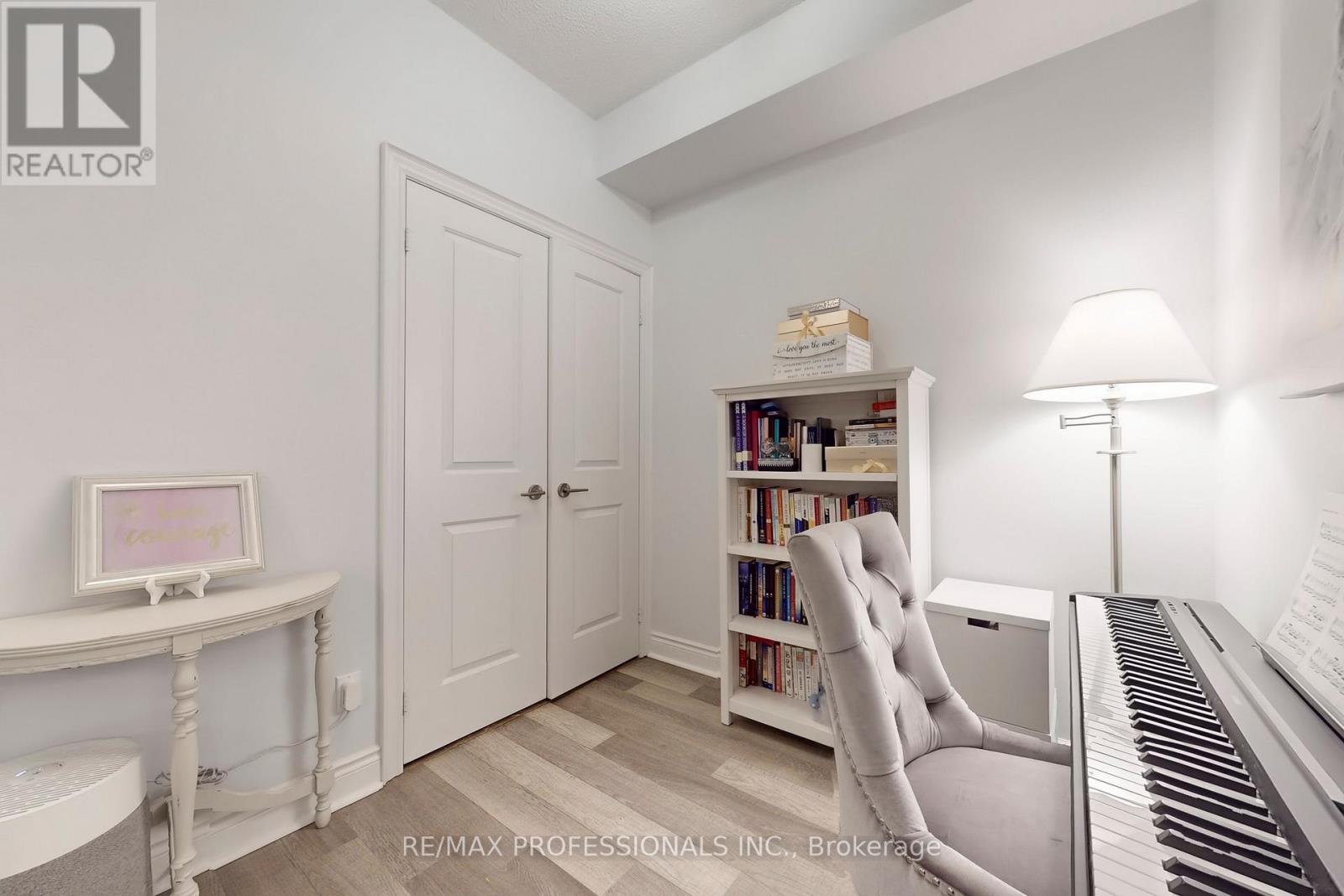 2706 - 28 Ted Rogers Way, Toronto, Ontario  M4Y 2J4 - Photo 25 - C12543600