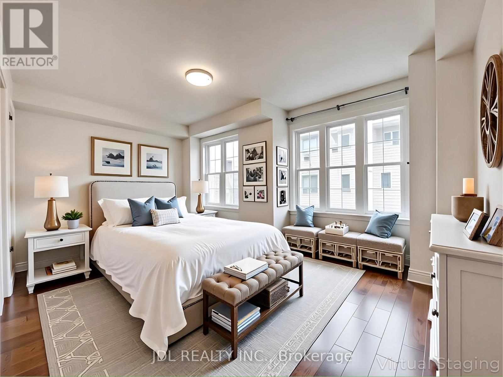 3 Garvin Mews, Toronto, Ontario  M2N 0B2 - Photo 4 - C12543776