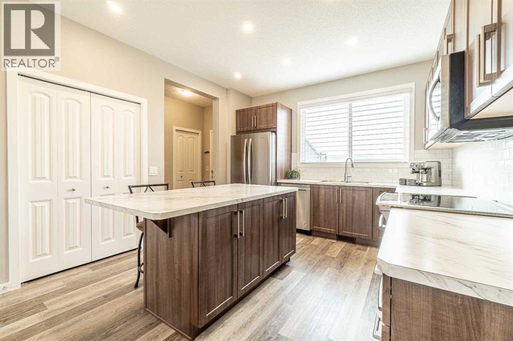 290 Belmont Heath Sw, Calgary, Alberta  T2X 4N3 - Photo 3 - A2252646