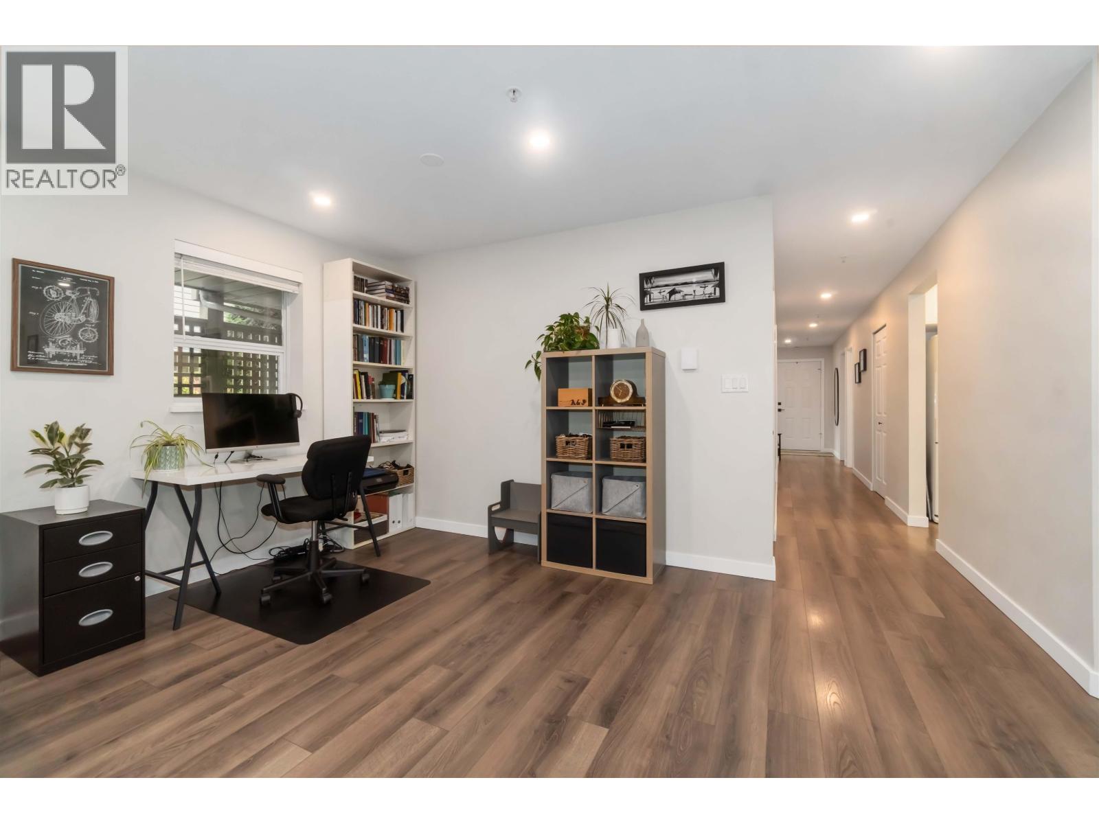 310 1000 Bowron Court, North Vancouver, British Columbia V7H 2V8 - Photo 15 - R3067323