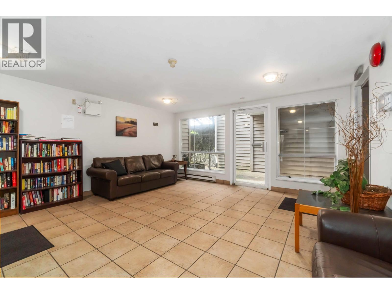 310 1000 Bowron Court, North Vancouver, British Columbia V7H 2V8 - Photo 36 - R3067323