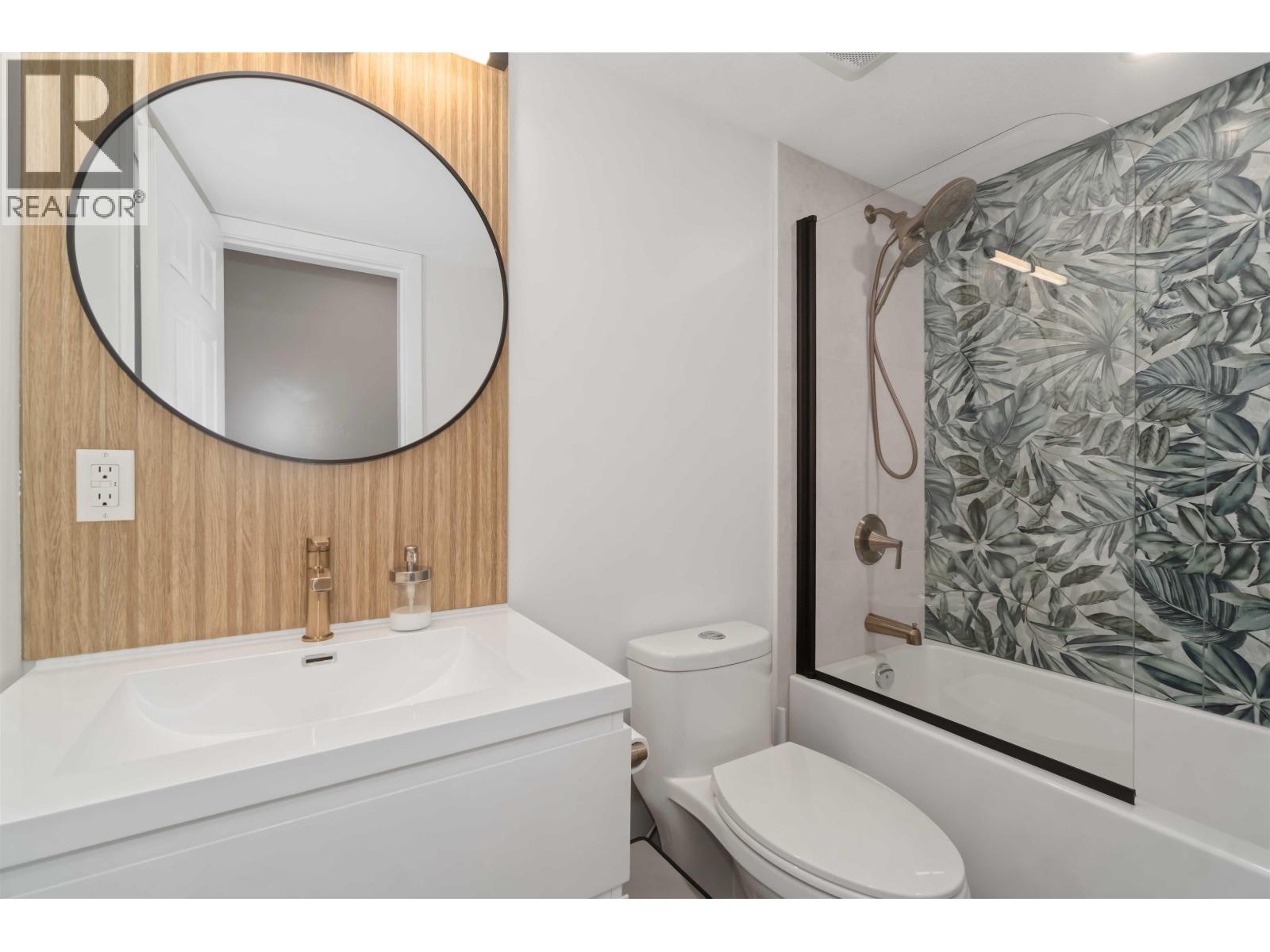 310 1000 Bowron Court, North Vancouver, British Columbia V7H 2V8 - Photo 23 - R3067323