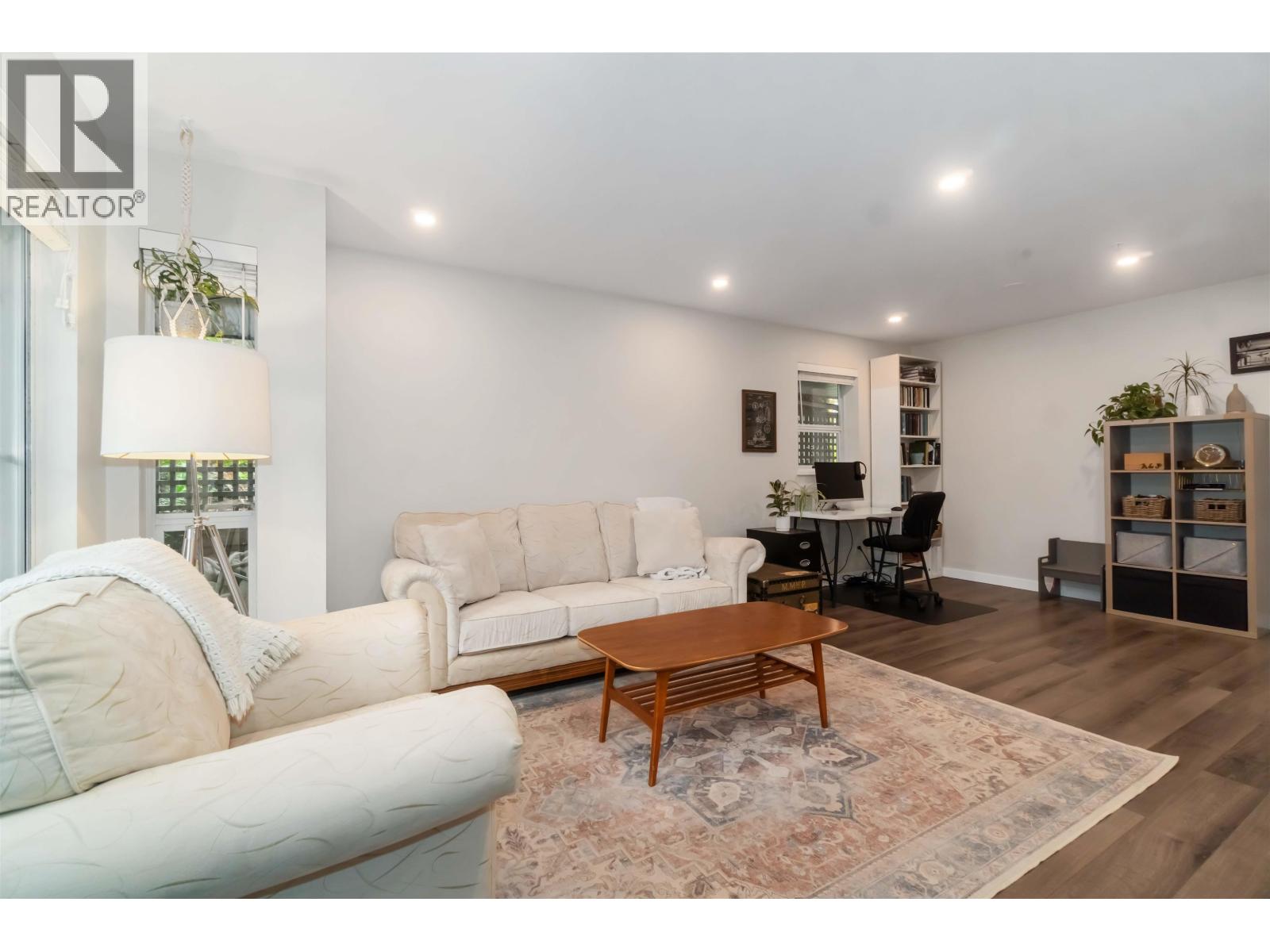 310 1000 Bowron Court, North Vancouver, British Columbia V7H 2V8 - Photo 10 - R3067323