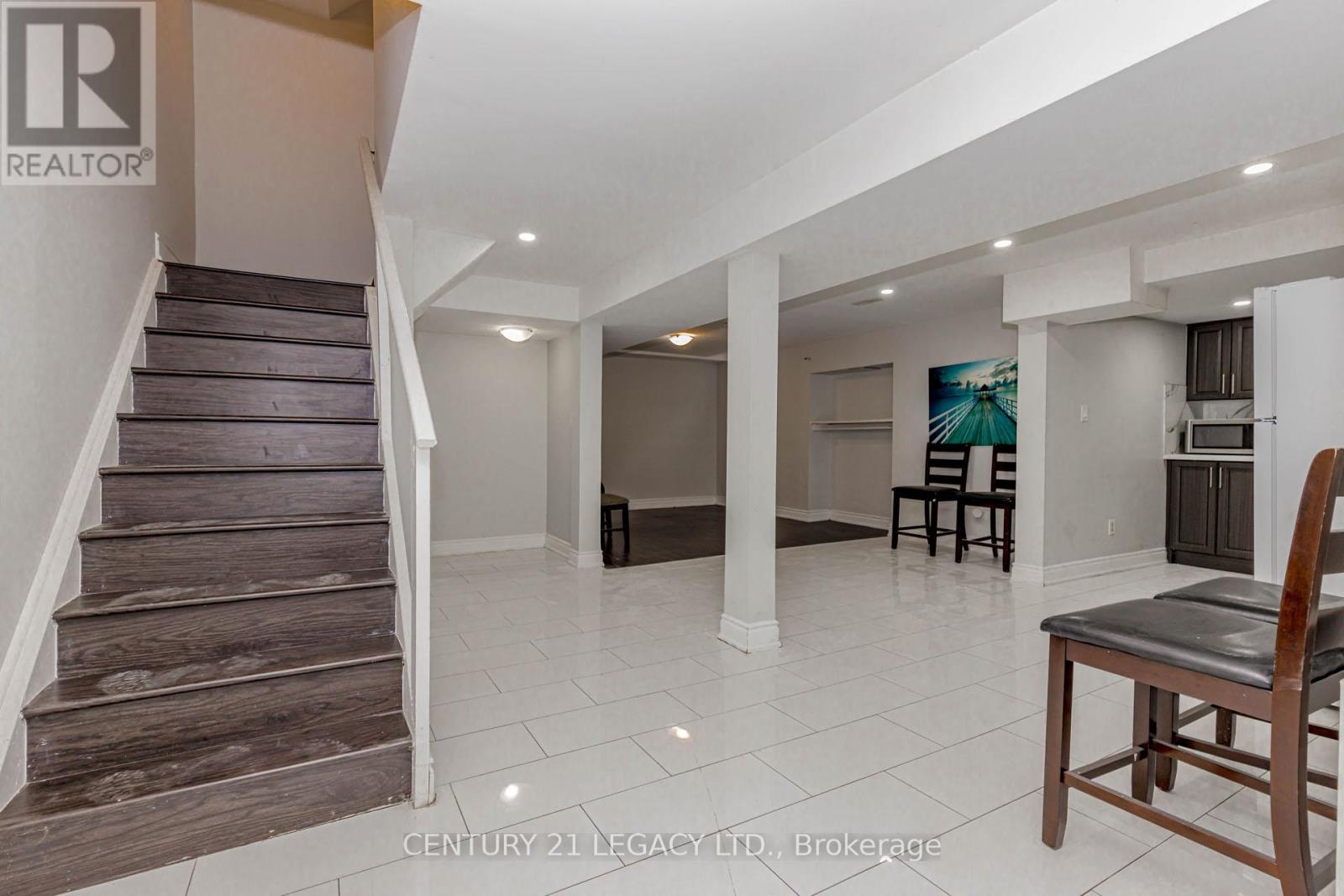 30 Diane Court, Brampton, Ontario  L6Y 3E2 - Photo 40 - W12477518