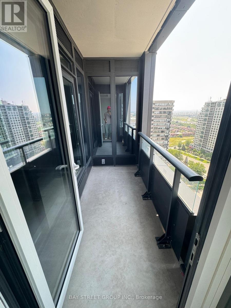 1702 - 395 Square One Drive, Mississauga, Ontario  L5B 0P6 - Photo 11 - W12543766