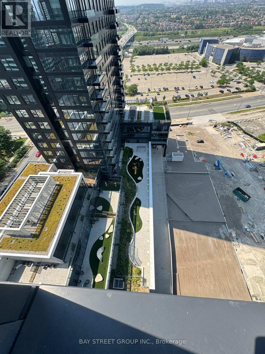 1702 - 395 Square One Drive, Mississauga, Ontario  L5B 0P6 - Photo 12 - W12543766