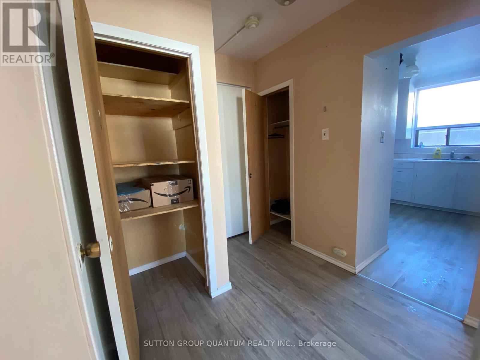 #2 - 25a Milton Street, Toronto, Ontario  M8Y 2X7 - Photo 18 - W12543772