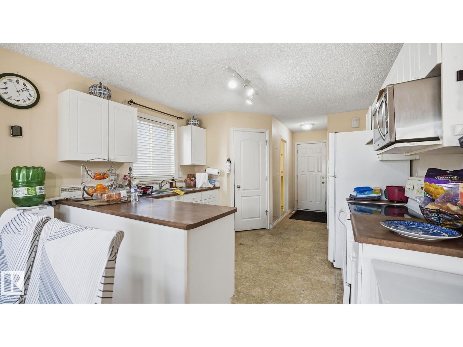 4712 201 St Nw, Edmonton, Alberta  T6M 2X7 - Photo 8 - E4465683