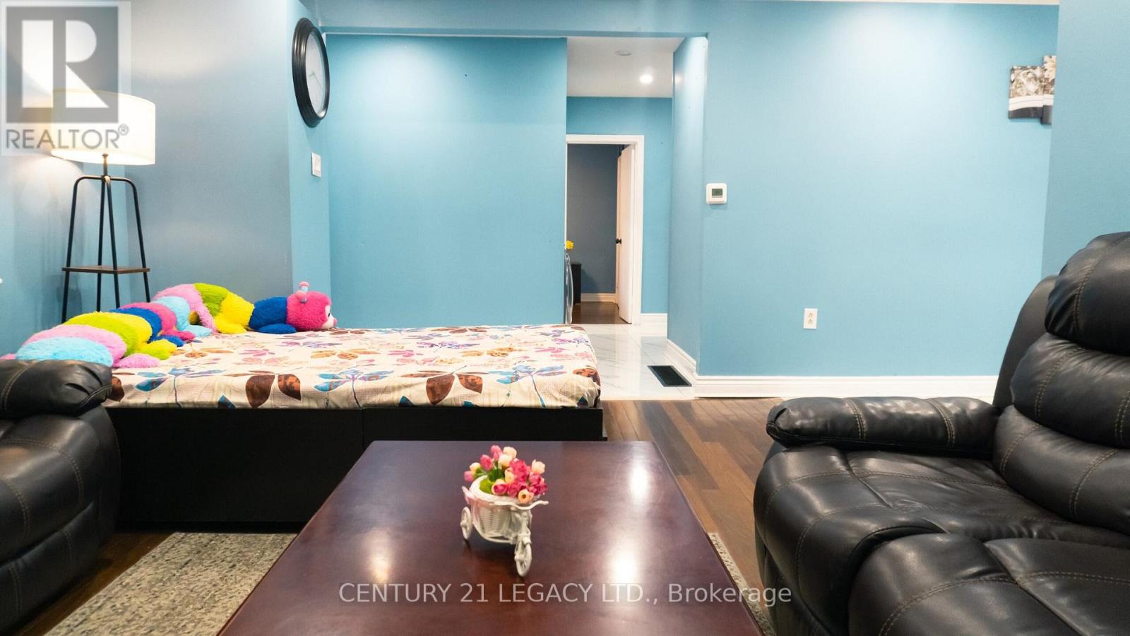 348 Millen Road, Hamilton, Ontario  L8E 2H2 - Photo 9 - X12543768