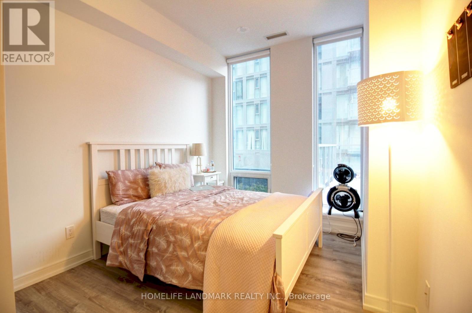 504 - 28 Wellesley Street E, Toronto, Ontario  M4Y 1G3 - Photo 5 - C12543792