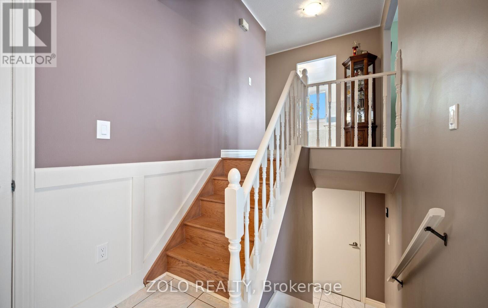 199 Wendover Drive, Hamilton, Ontario  L9C 5X6 - Photo 8 - X12536948