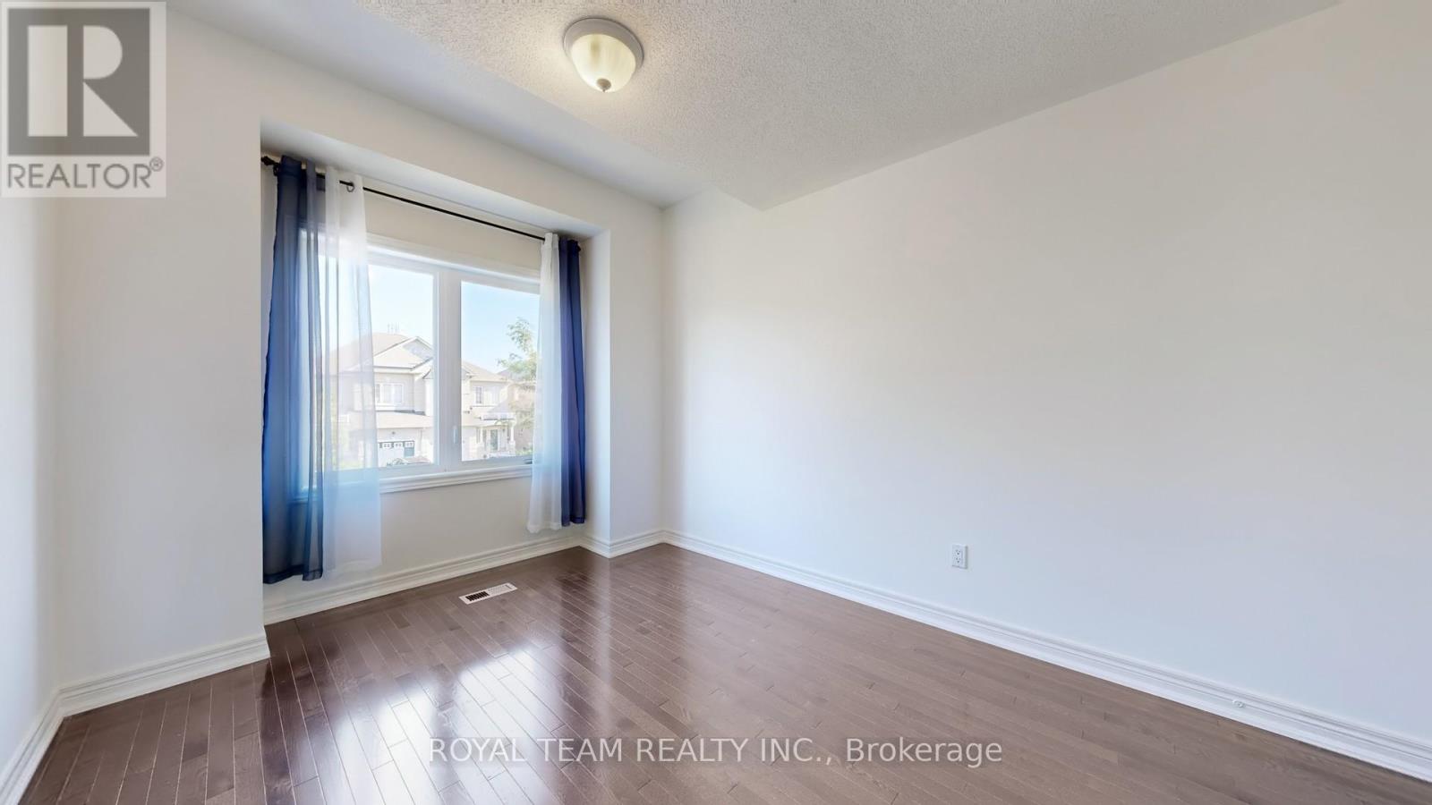 246 Lauderdale Drive, Vaughan, Ontario  L6A 0N4 - Photo 21 - N12543794