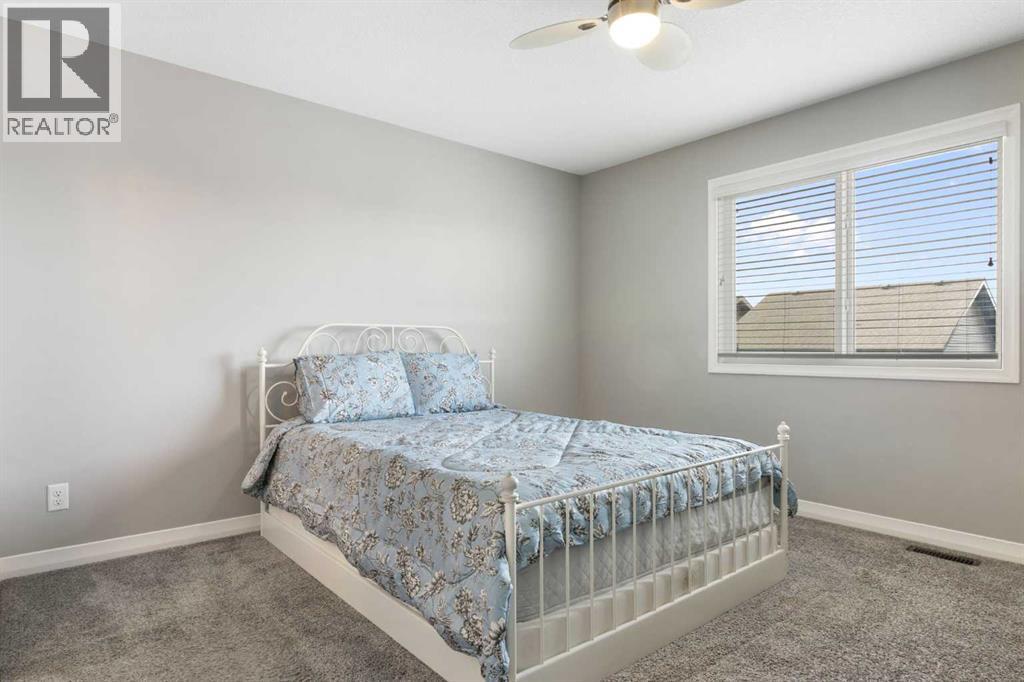 132 Kingsbury Close Se, Airdrie, Alberta  T4A 0R4 - Photo 12 - A2270149