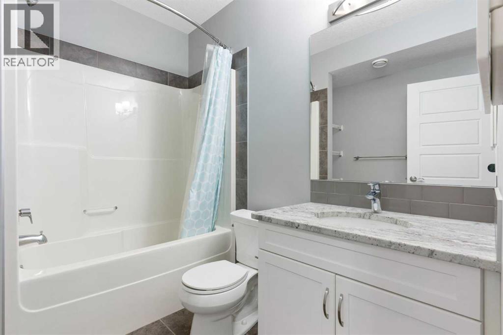 132 Kingsbury Close Se, Airdrie, Alberta  T4A 0R4 - Photo 20 - A2270149