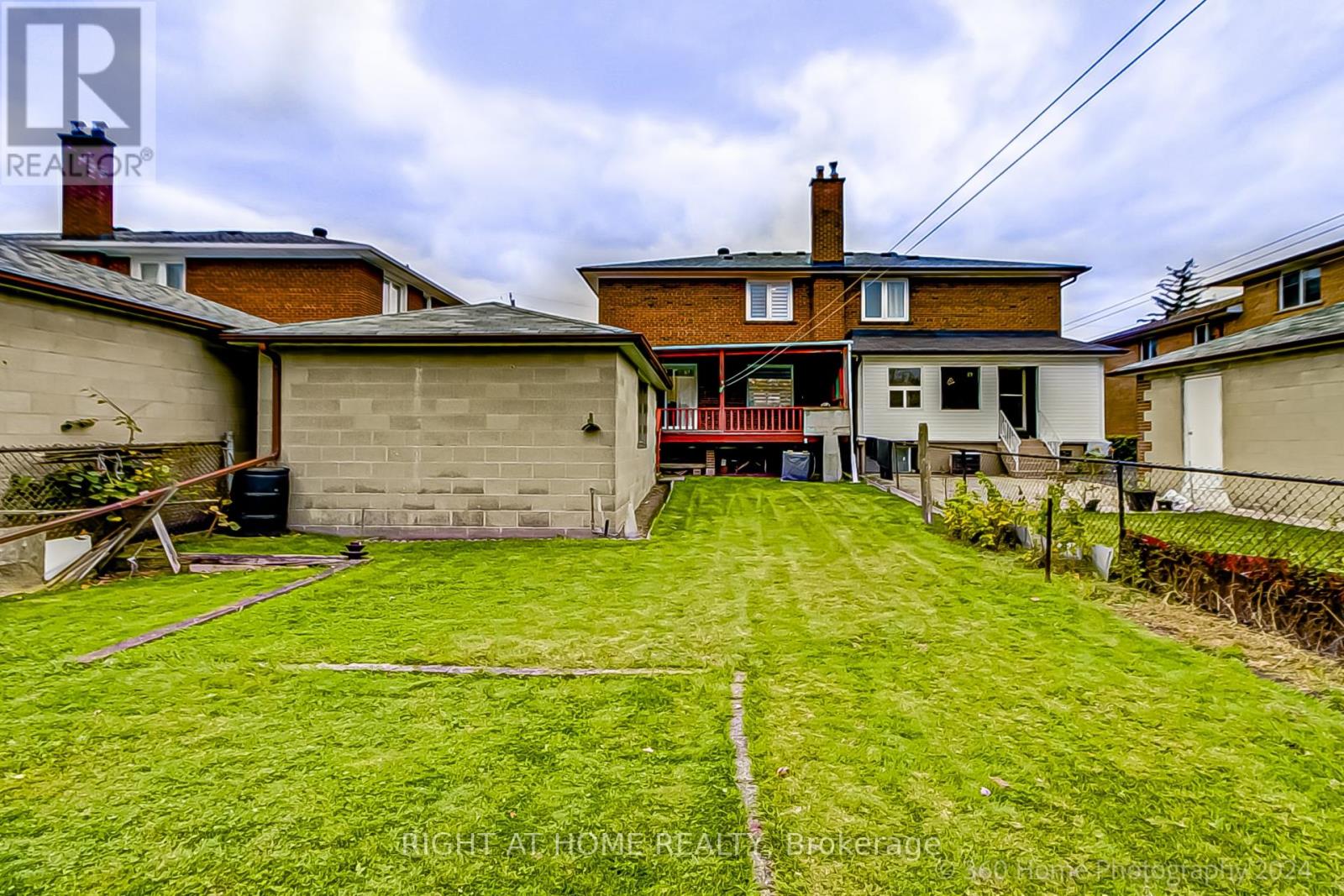 19 Martini Drive, Toronto, Ontario  M6M 4X4 - Photo 27 - W12543784