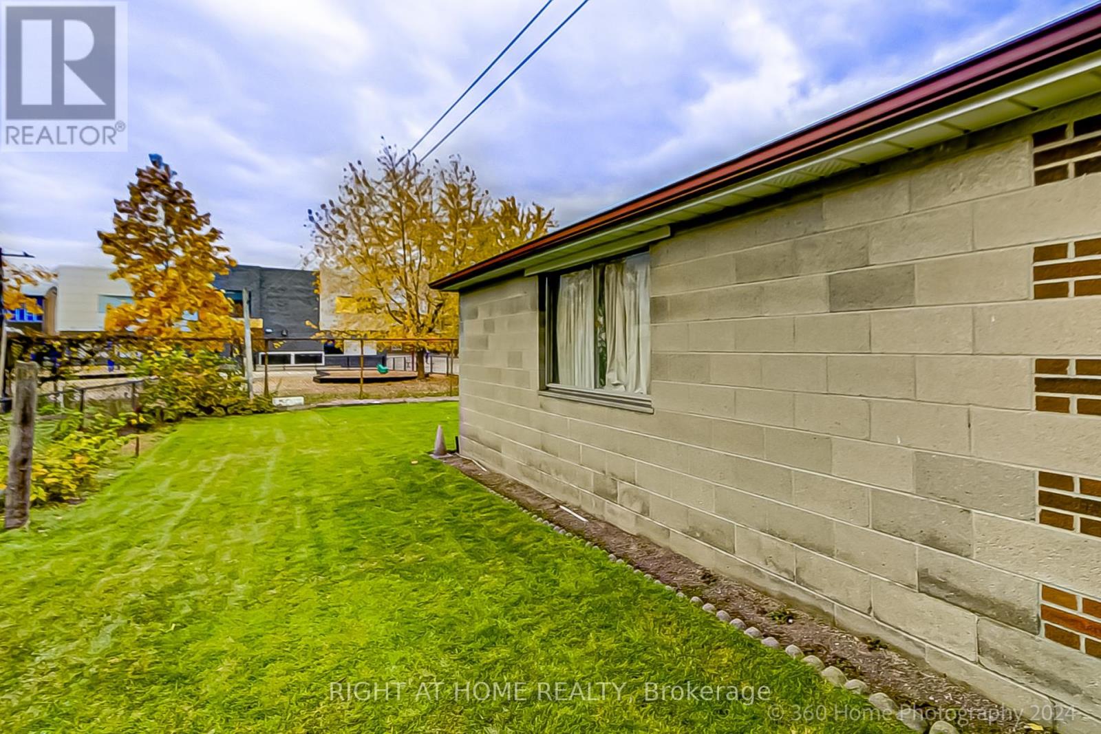 19 Martini Drive, Toronto, Ontario  M6M 4X4 - Photo 28 - W12543784