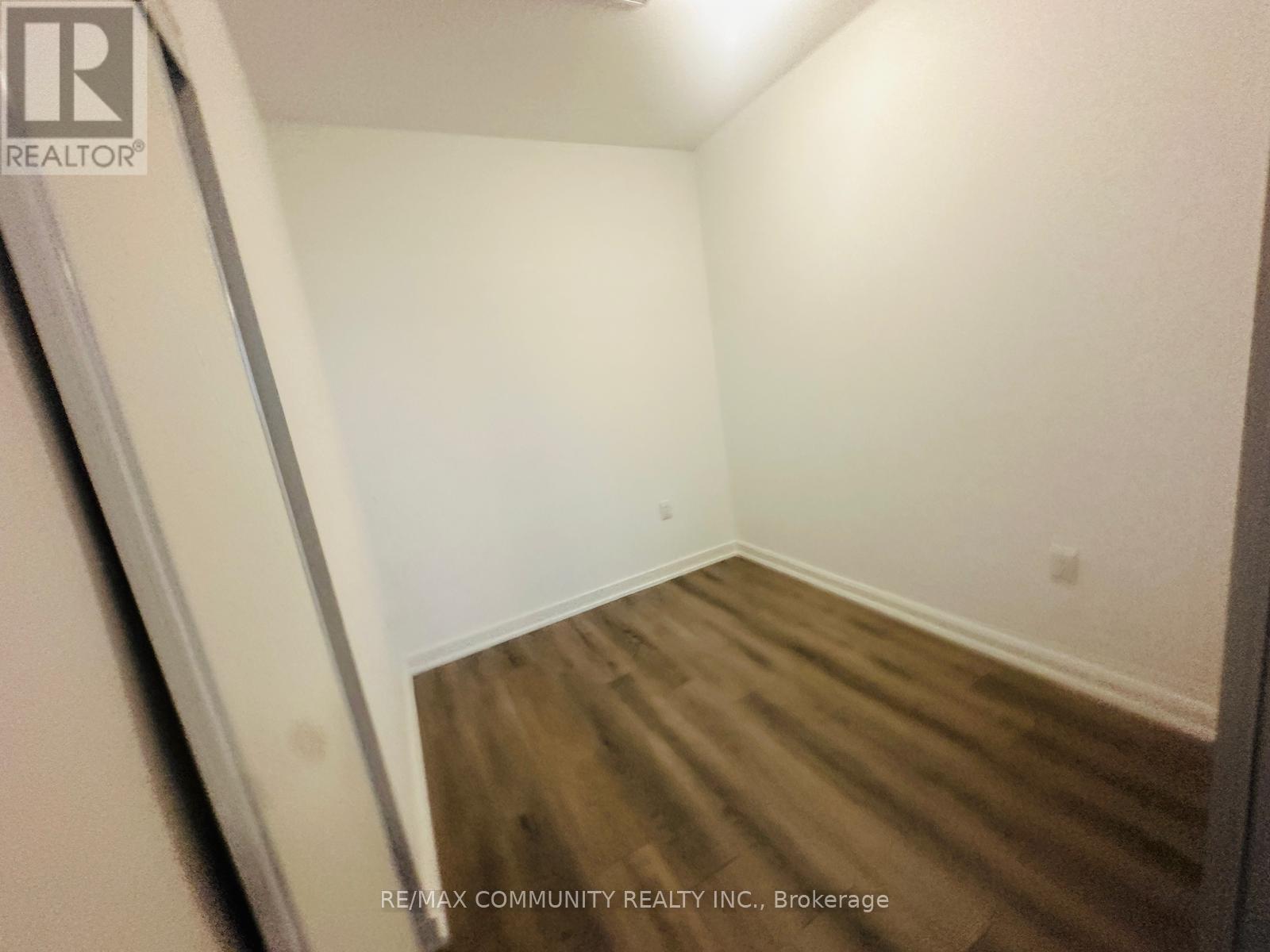 328 - 7439 Kingston Road, Toronto, Ontario  M1B 5S3 - Photo 18 - E12543710